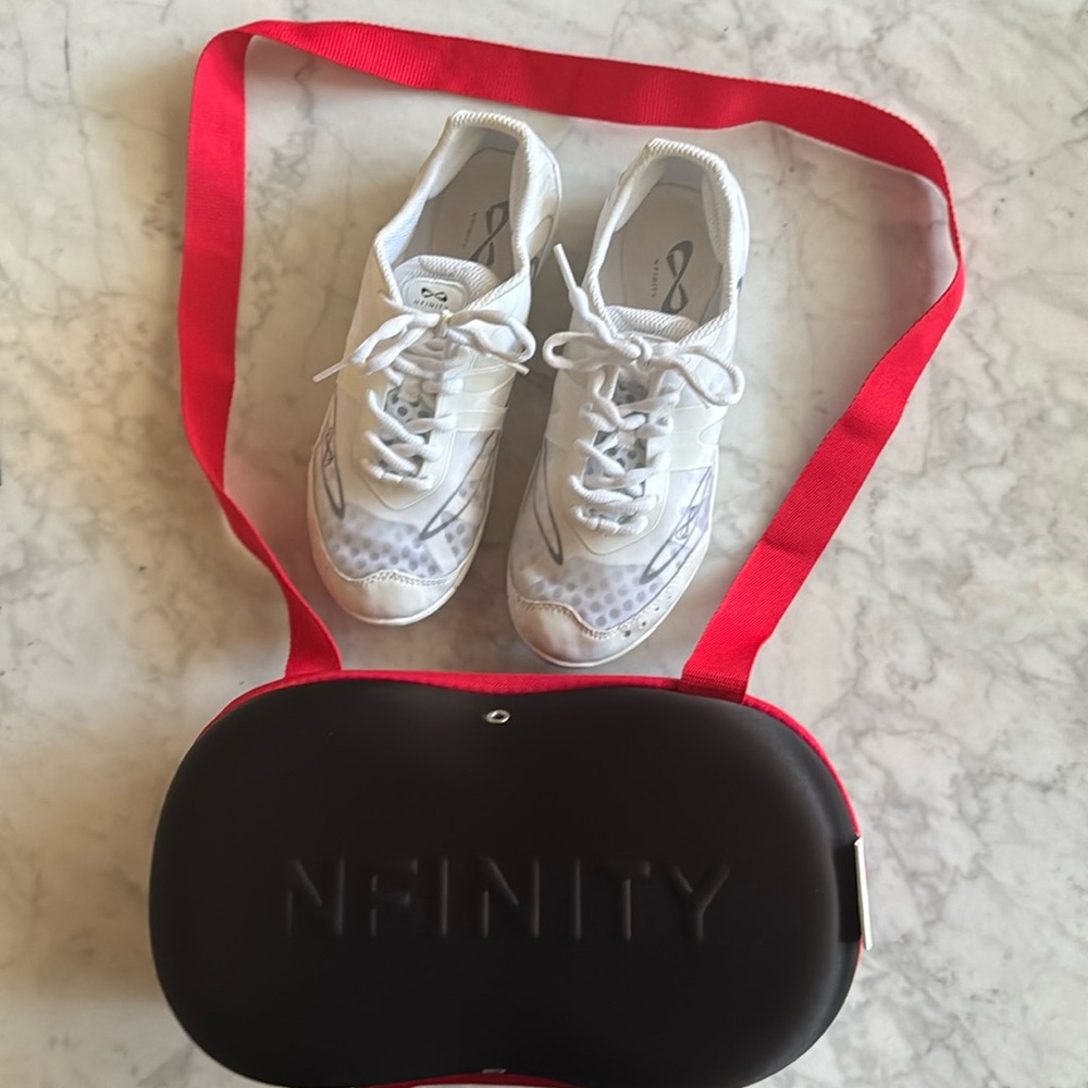 Nfinity Vengeance Cheer Shoe Adult Size 7.5